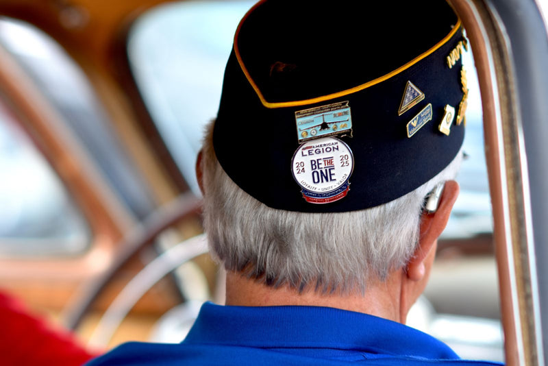 VETERANS & RETIREES